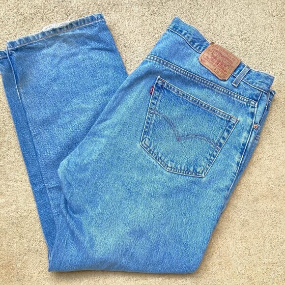 Levi’s 505 Straight Leg Jeans Size 42 X 30 - Picture 1 of 4